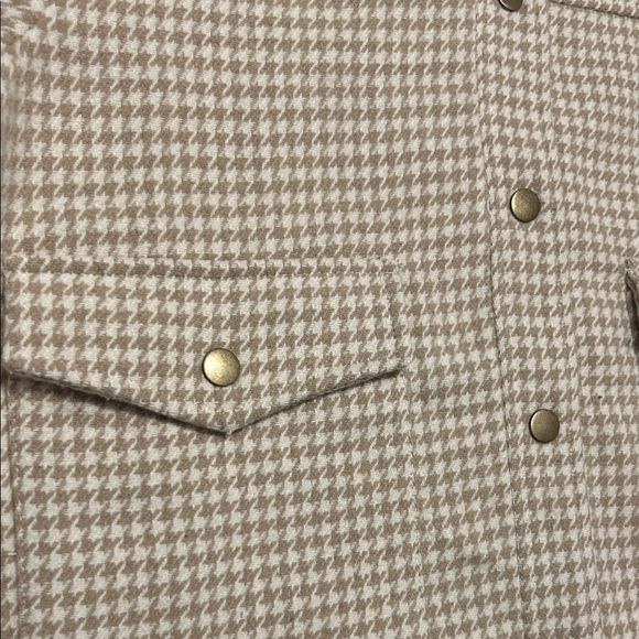 Hem & Thread Beige Houndstooth Jacket - Picture 5 of 7